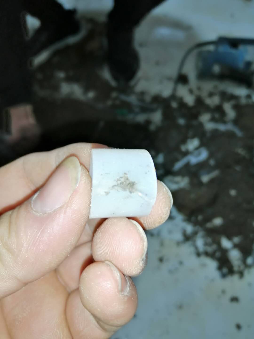 和林格尔家里地暖漏水了怎么办？
